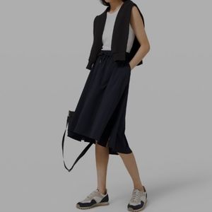 Lululemon Time to Flounce Skirt w/ Pockets in Black